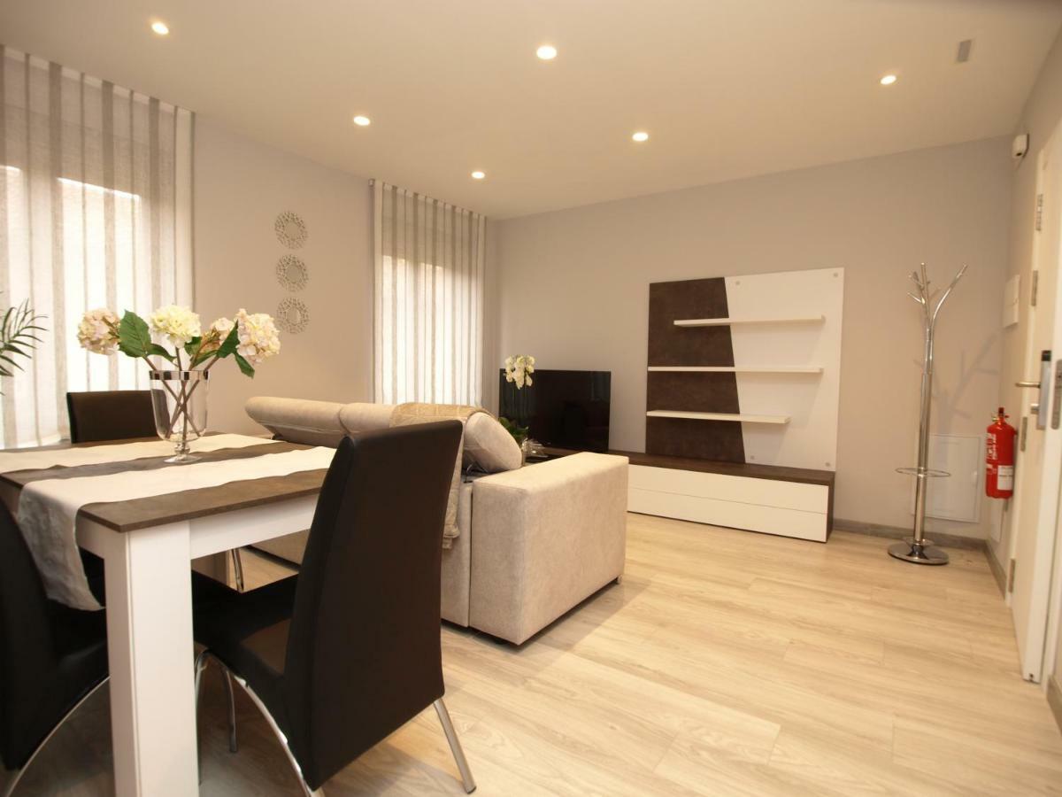 Apartamentos M.Bell León Εξωτερικό φωτογραφία